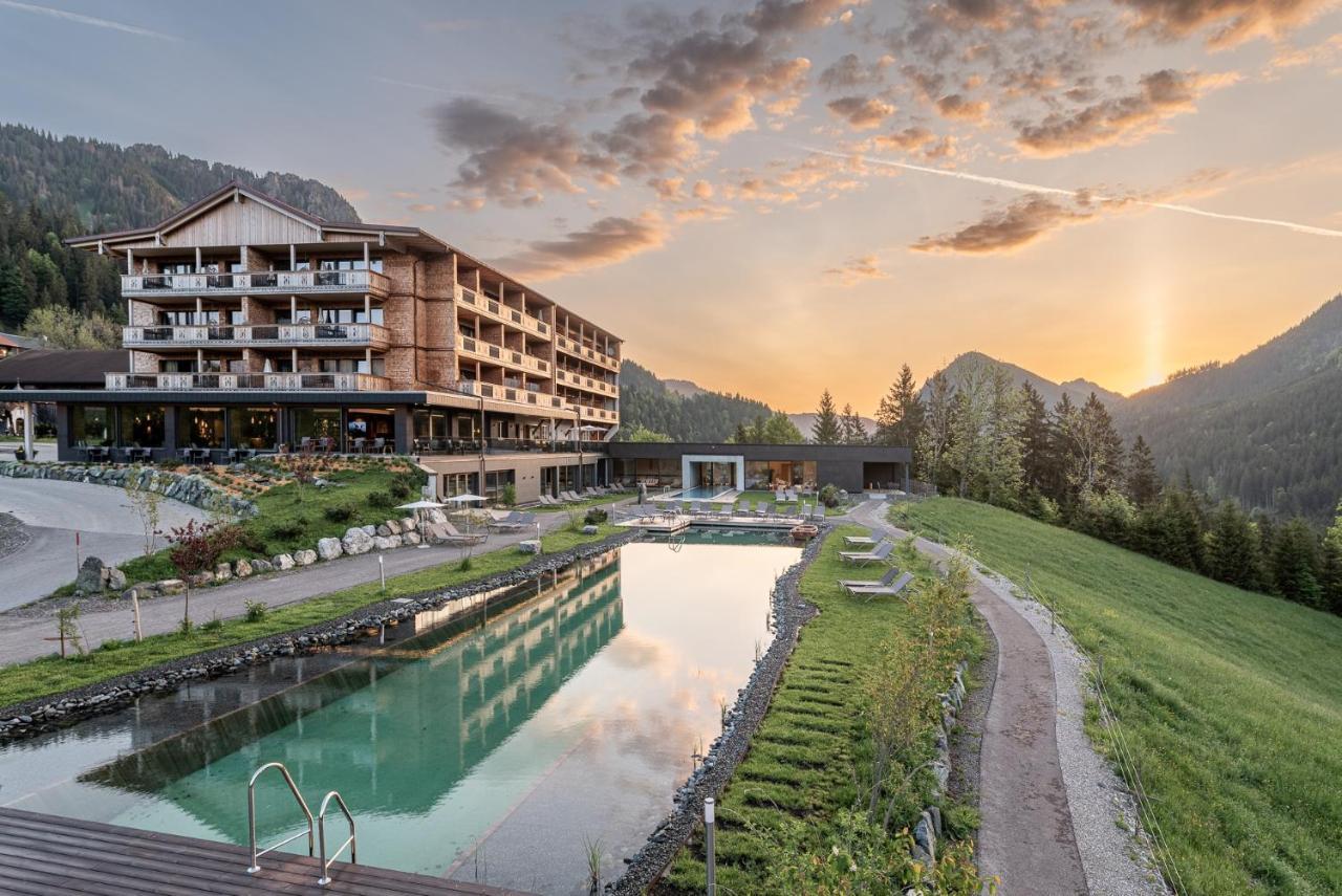 Ruhehotel & Naturresort Rehbach - Adults Only Schattwald Esterno foto