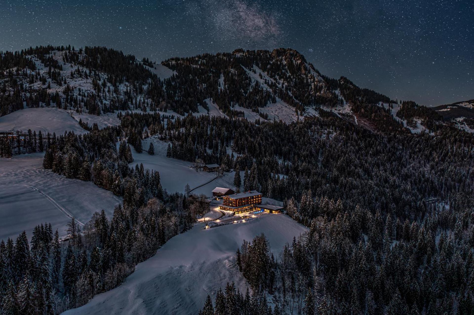 Ruhehotel & Naturresort Rehbach - Adults Only Schattwald Esterno foto
