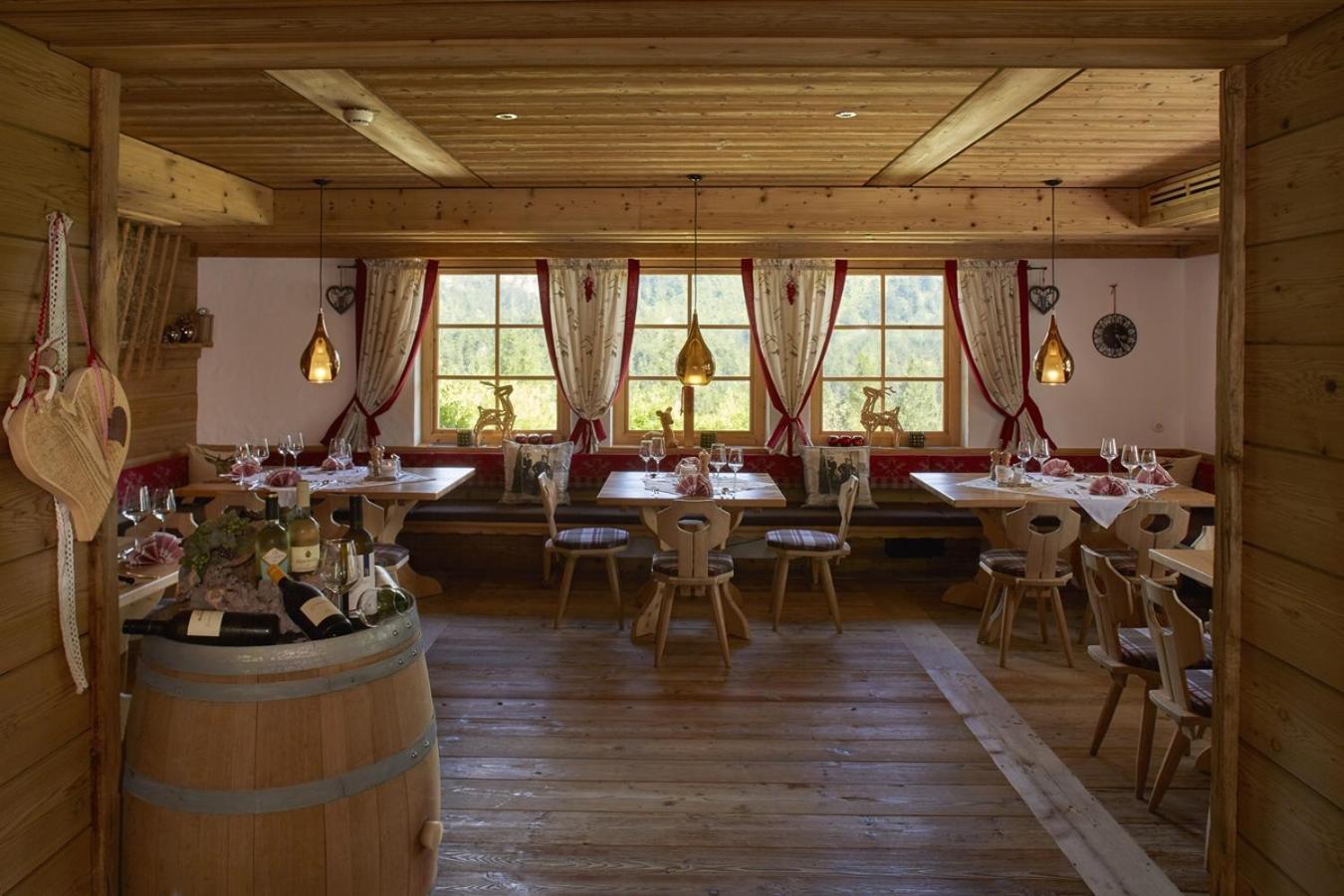 Ruhehotel & Naturresort Rehbach - Adults Only Schattwald Esterno foto